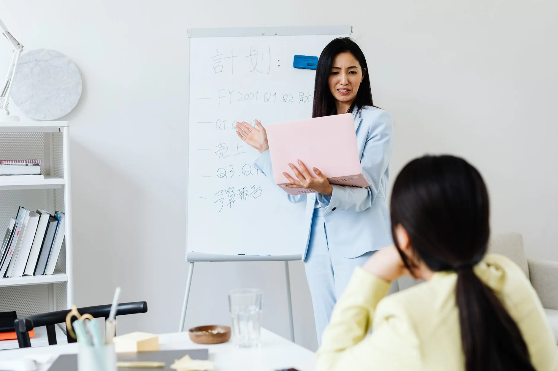 武汉月嫂与保姆服务差异对比及选择指南正文配图 1